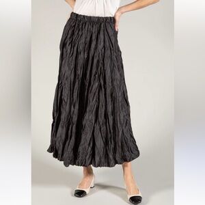 LAURA Crinkle Skirt